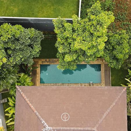 Oyama City View Villa 4 Bedrooms With A Private Swimming Pool 반둥 외부 사진