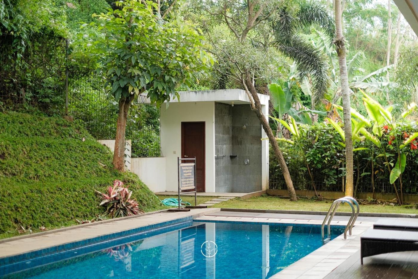 Oyama City View Villa 4 Bedrooms With A Private Swimming Pool 반둥 외부 사진